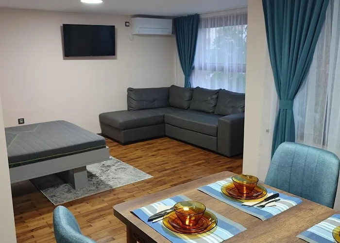 Apartamento деси *